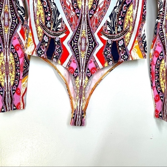 Free People Pick a Place Multicolored Bodysuit Faux Lace Up Front Snap Crotch M - Picture 14 of 14
